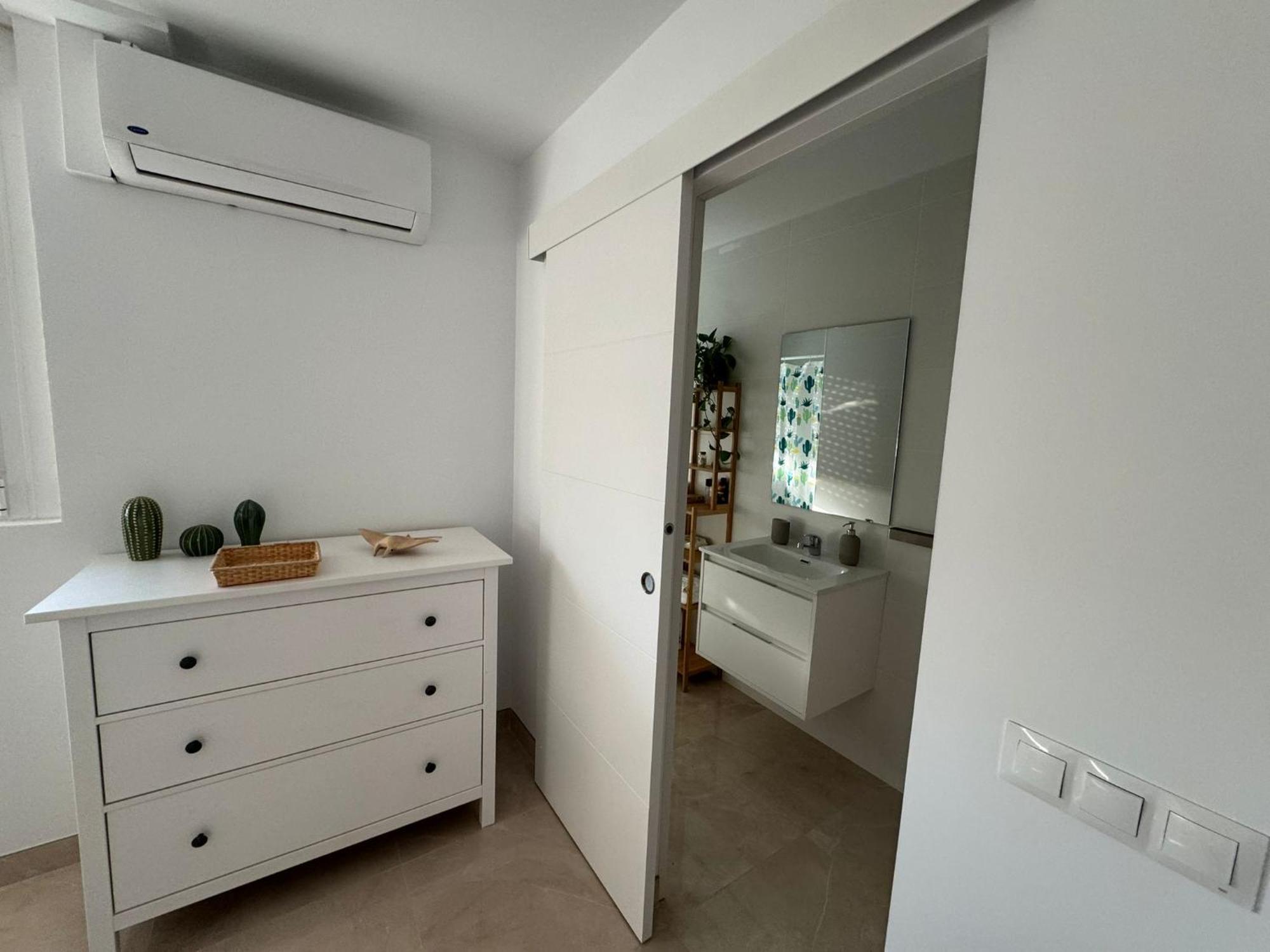 Tokyo Rooms Monsul Habitacion Premium Con Bano Privado Альмерія Екстер'єр фото